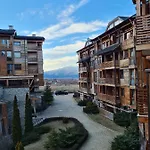 Four Seasons Апартамент Банско